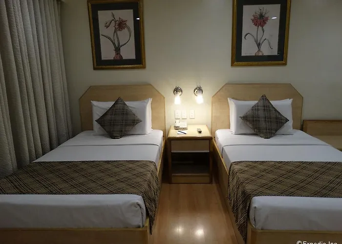 Lotus Hotel 3*