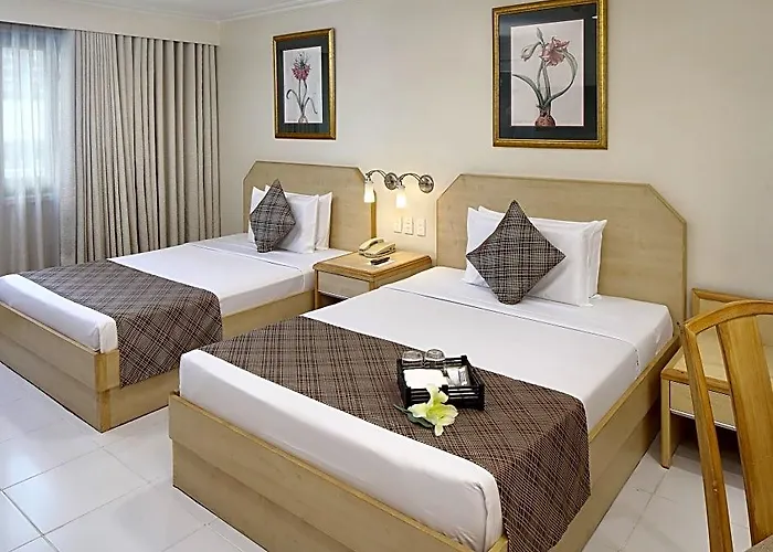 Hotel Lotus 3*